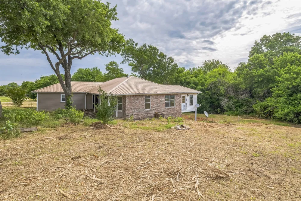 37 Busby Lane Bells, TX 75414