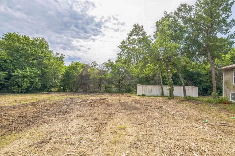 37 Busby Lane Bells, TX 75414