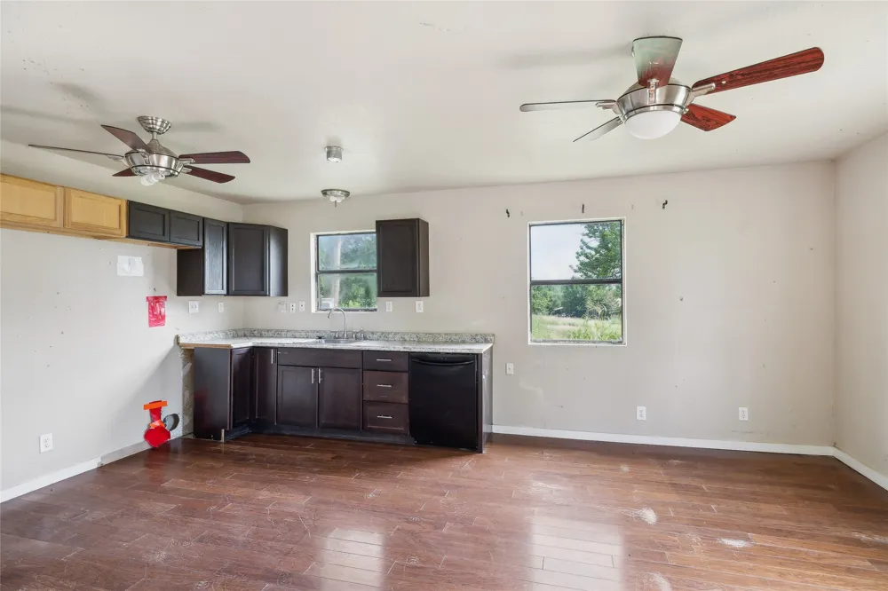 37 Busby Lane Bells, TX 75414