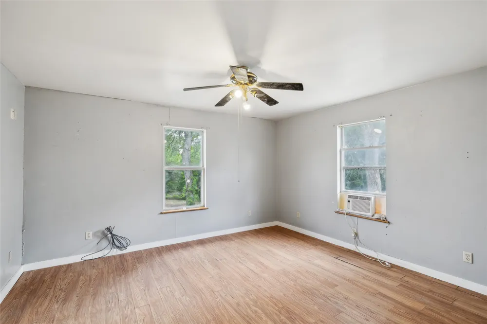 37 Busby Lane Bells, TX 75414