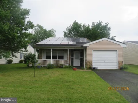 96 HUNTINGTON DRIVE