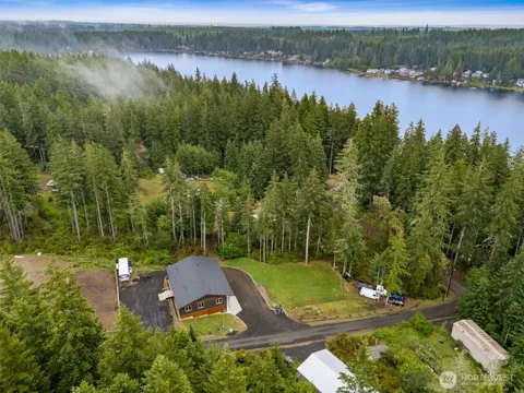 4311 E Mason Lake Dr W