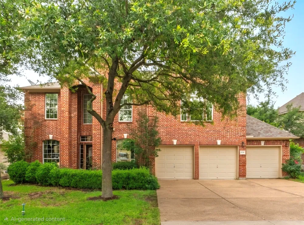 1239 Pine Forest Circle