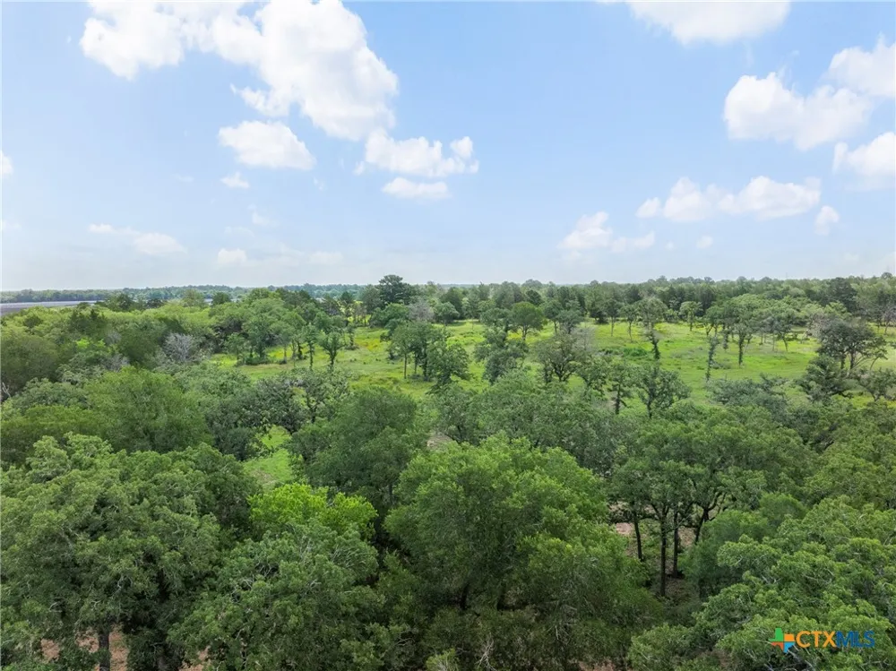 305 Cistern Road Rosanky, TX 78953