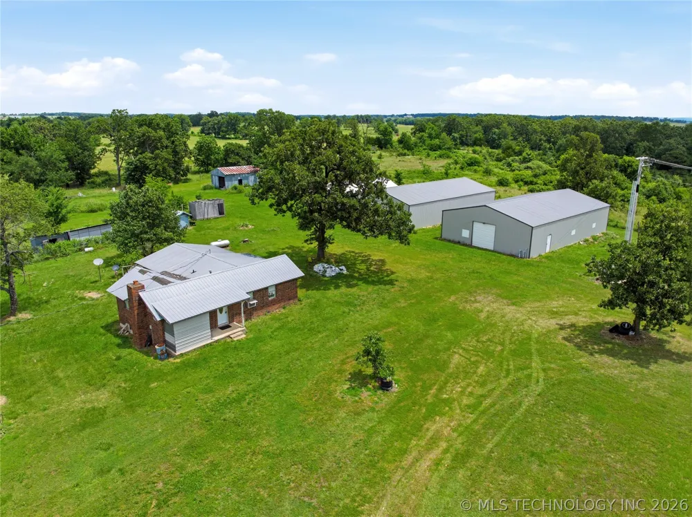 471089 E 670 Westville, OK 74965