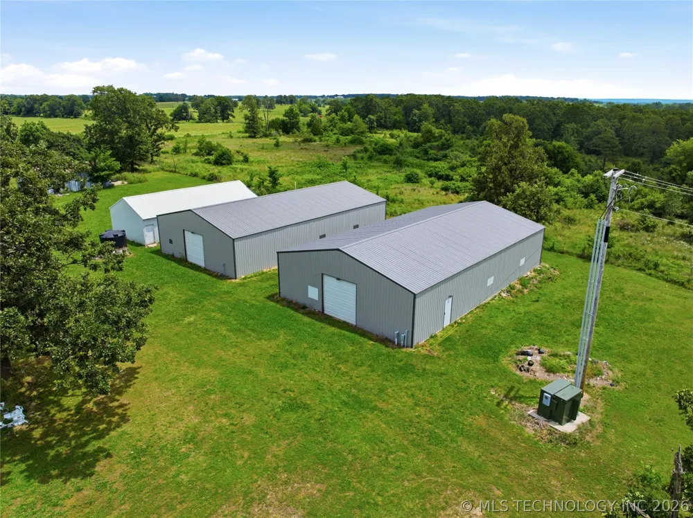 471089 E 670 Westville, OK 74965