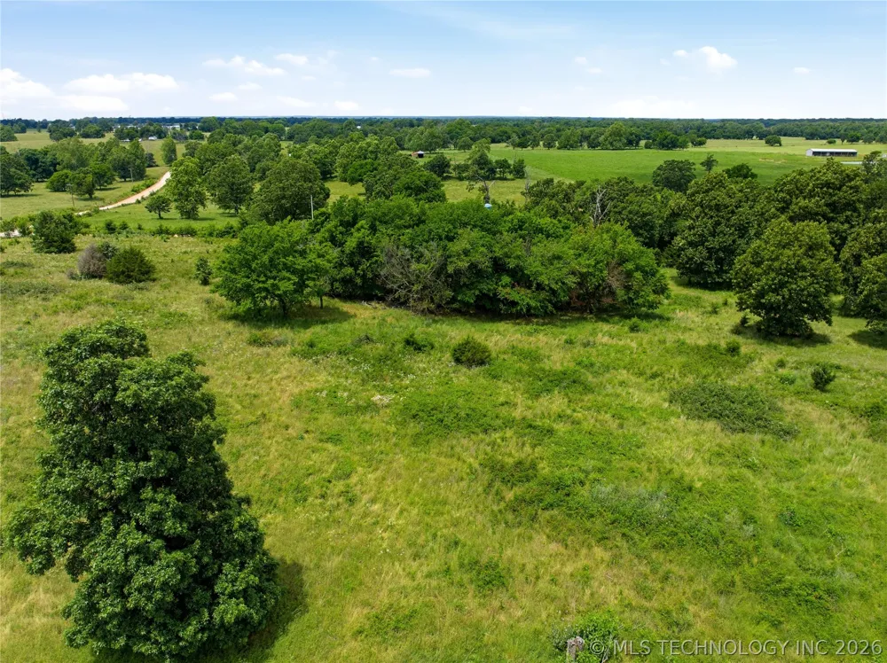 471089 E 670 Westville, OK 74965