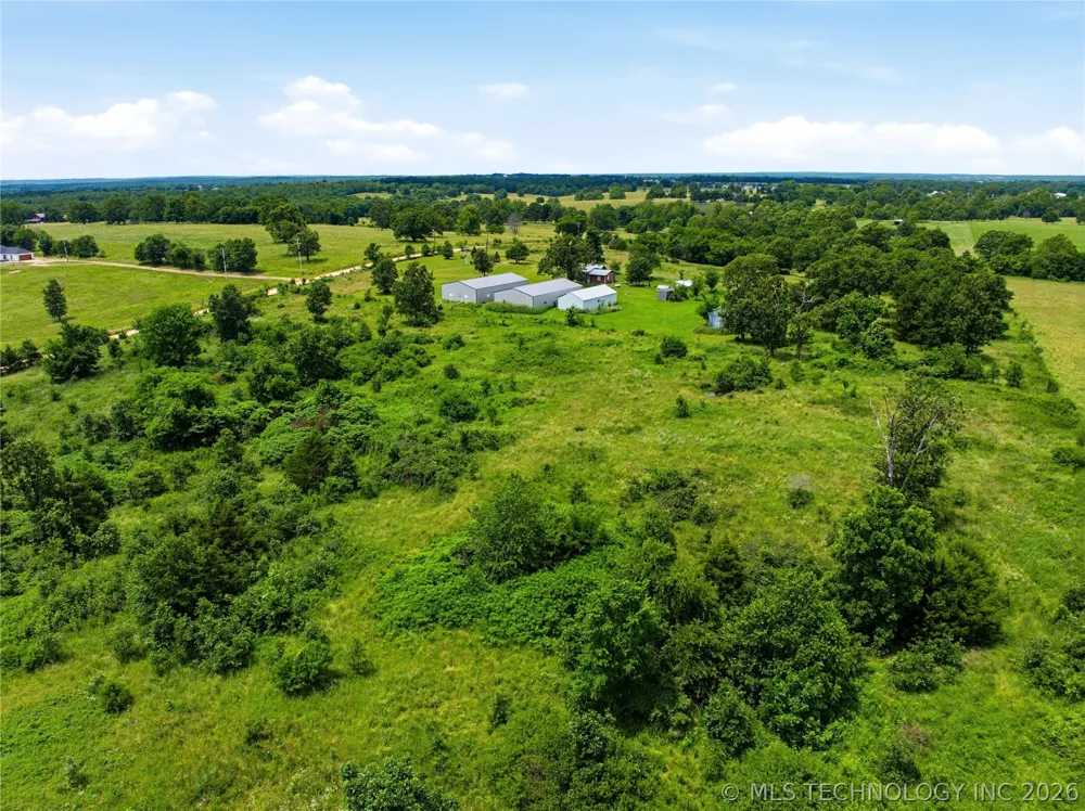471089 E 670 Westville, OK 74965