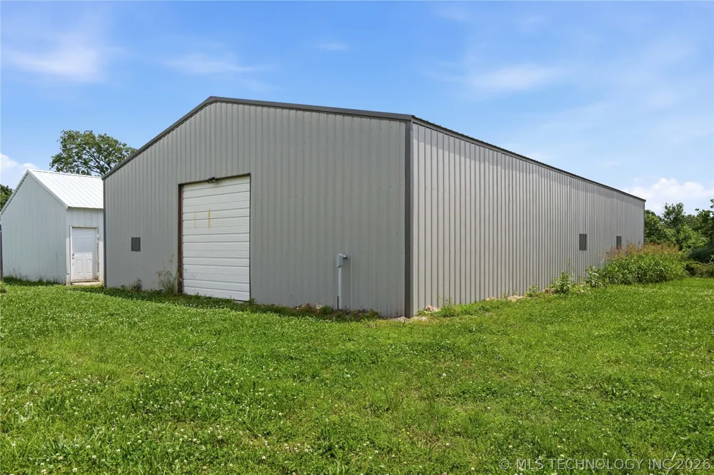 471089 E 670 Westville, OK 74965