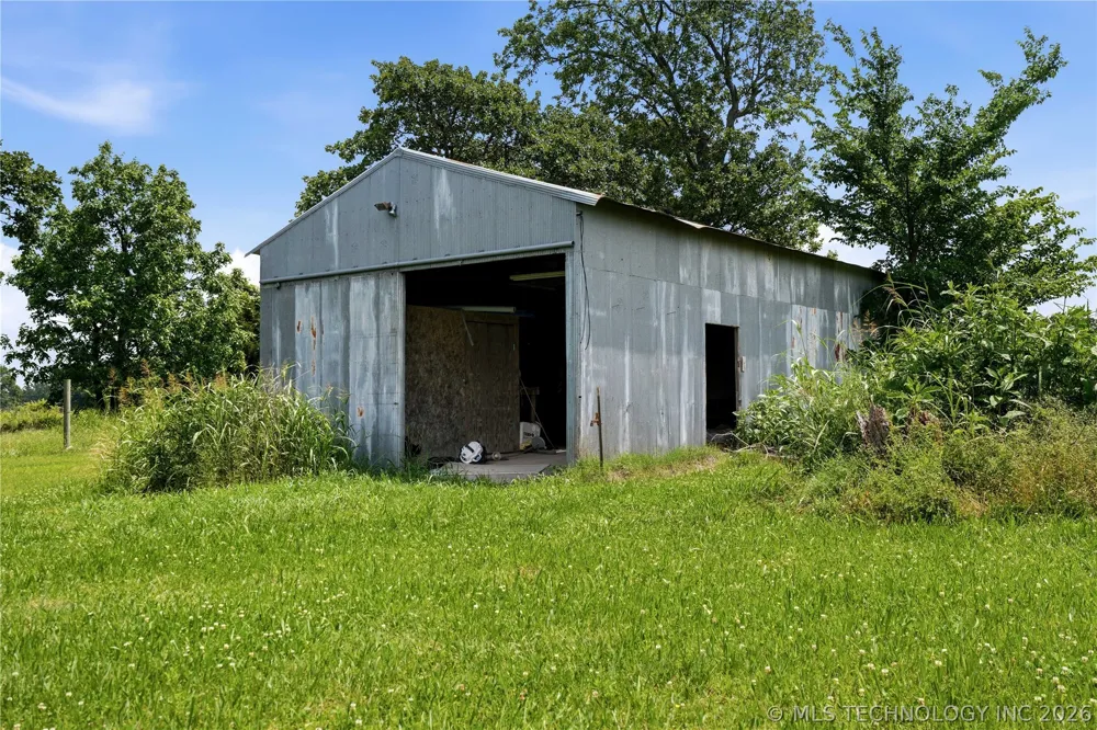 471089 E 670 Westville, OK 74965