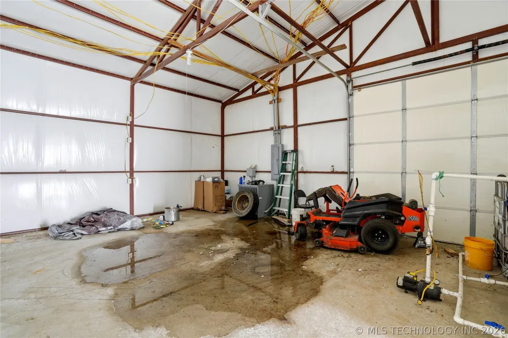 471089 E 670 Westville, OK 74965
