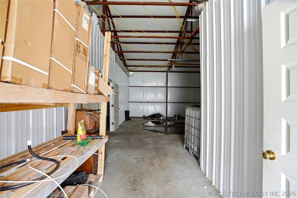 471089 E 670 Westville, OK 74965