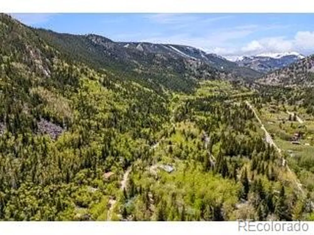 702 Bryan Avenue Nederland, CO 80466