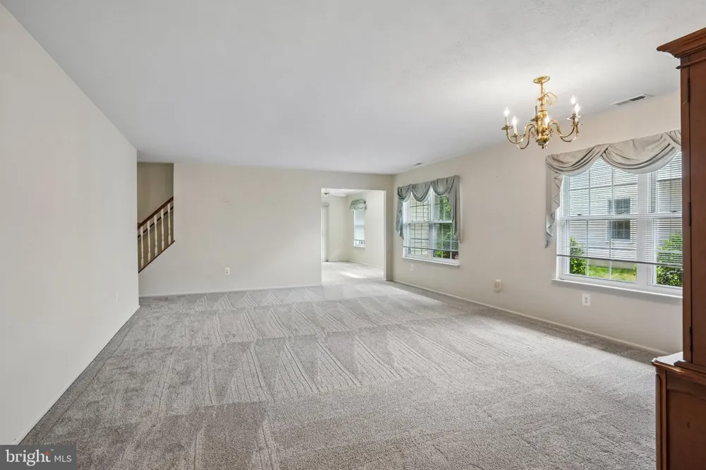 929 LARKSPUR PLACE S Mount Laurel, NJ 08054