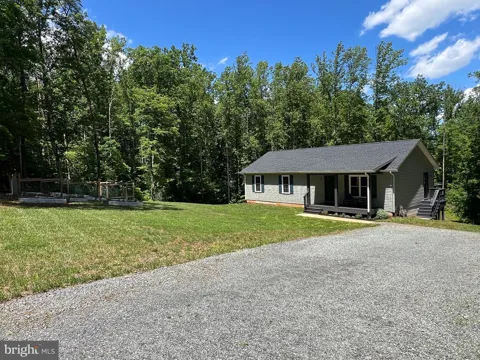 898 SEVILLE RD.