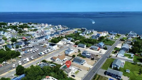 87 Clearwater Drive