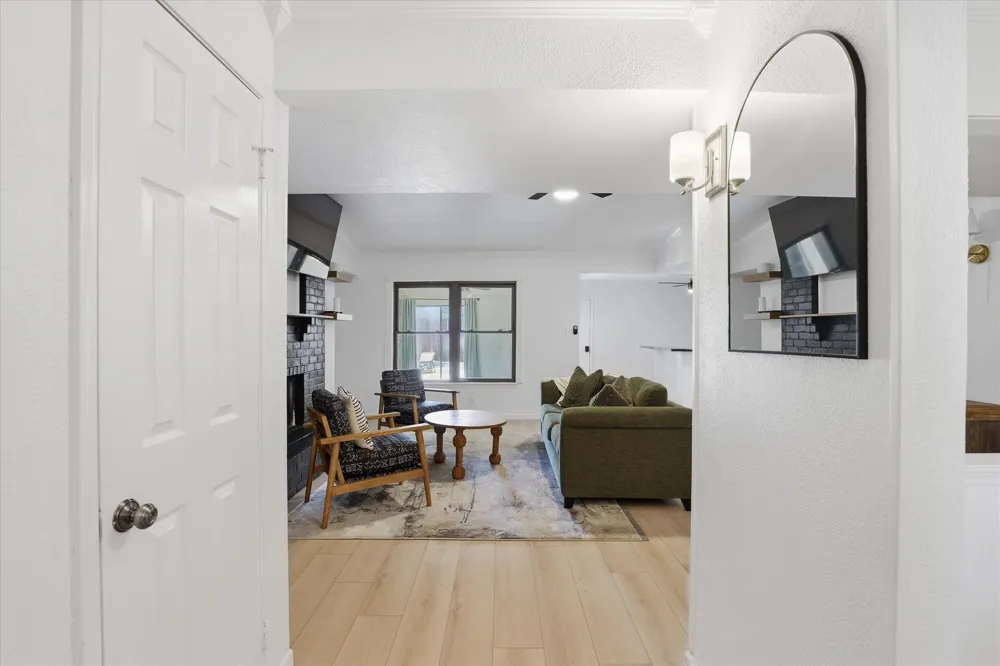6857 Younger Drive The Colony, TX 75056