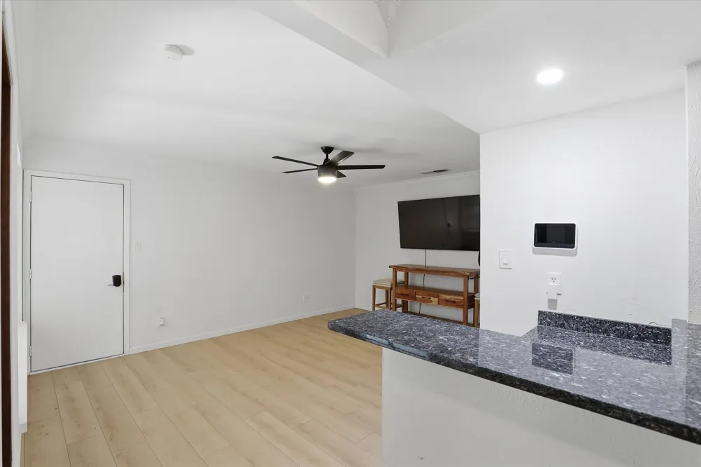 6857 Younger Drive The Colony, TX 75056