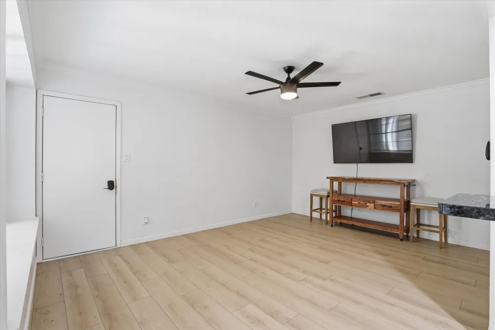 6857 Younger Drive The Colony, TX 75056