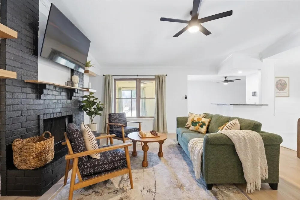 6857 Younger Drive The Colony, TX 75056