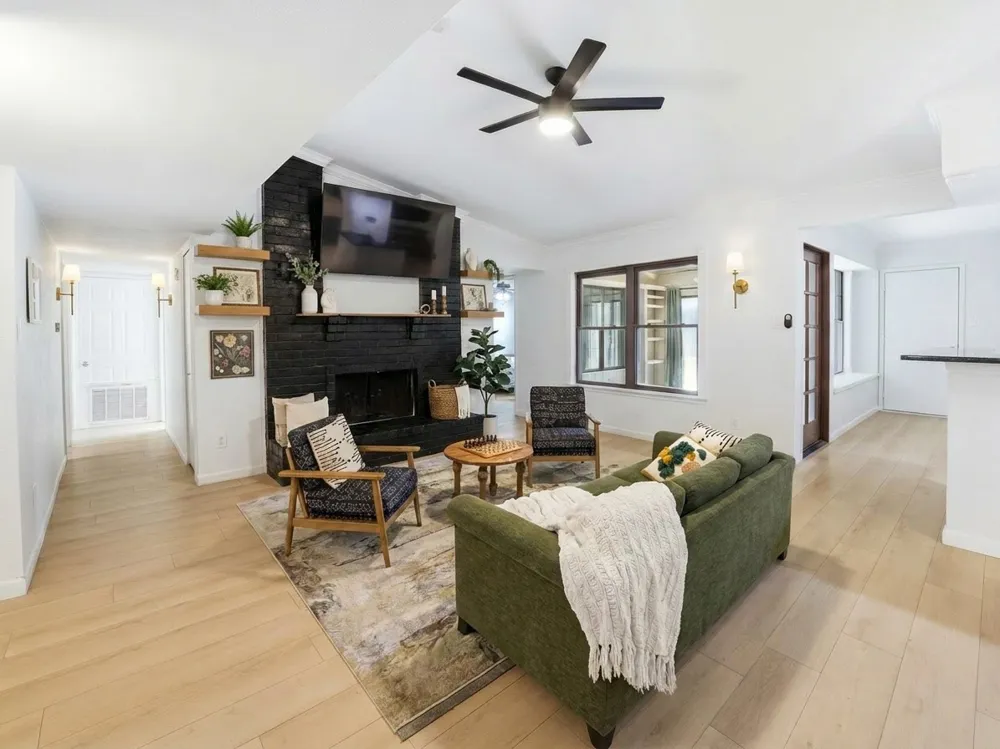 6857 Younger Drive The Colony, TX 75056