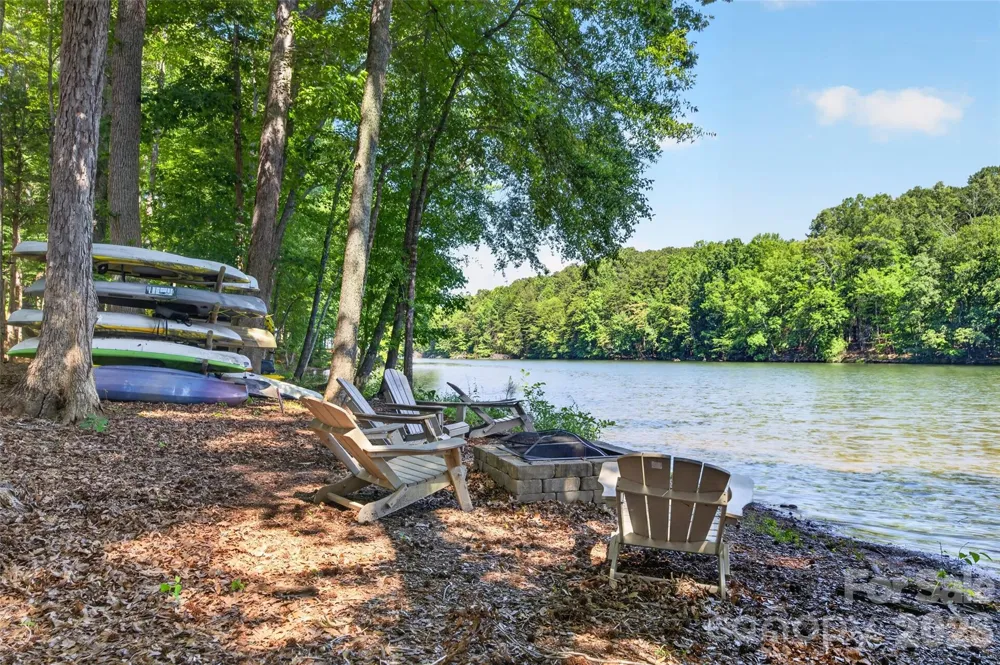 106 Wesser Street Davidson, NC 28036