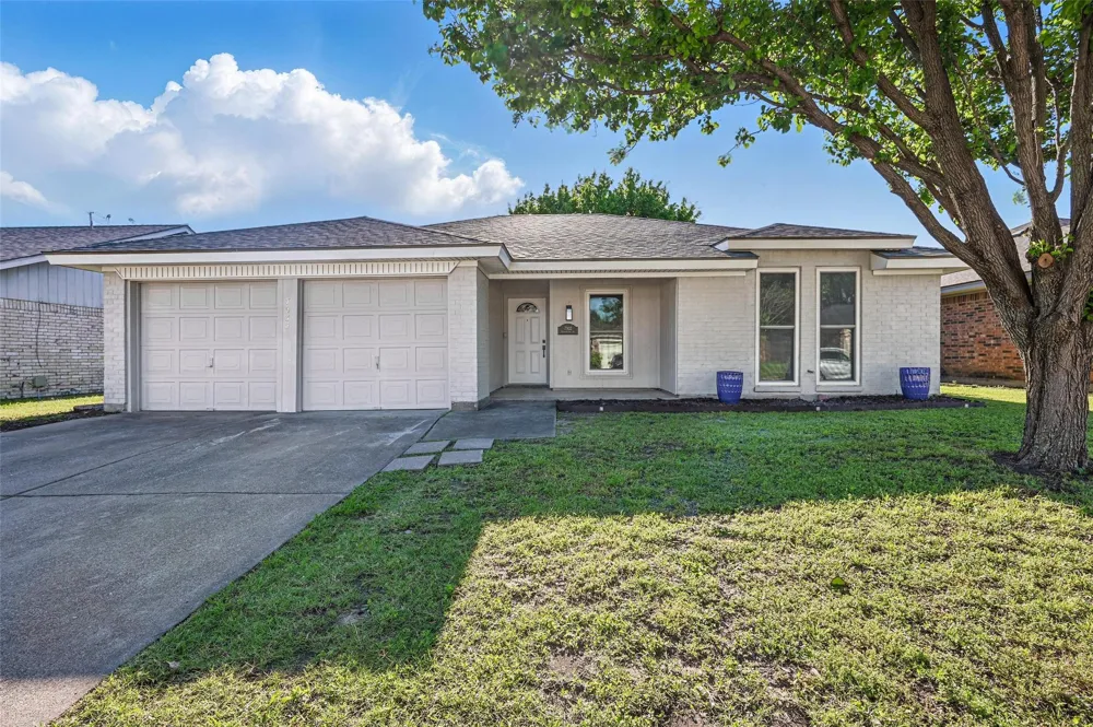 7932 Berrybrook Drive Watauga, TX 76148