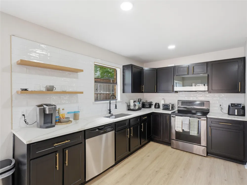 2044 Whippoorwill Lane Carrollton, TX 75006