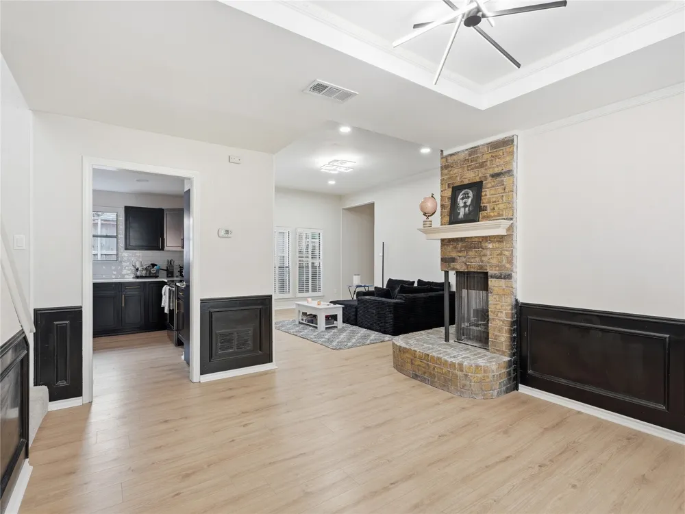 2044 Whippoorwill Lane Carrollton, TX 75006