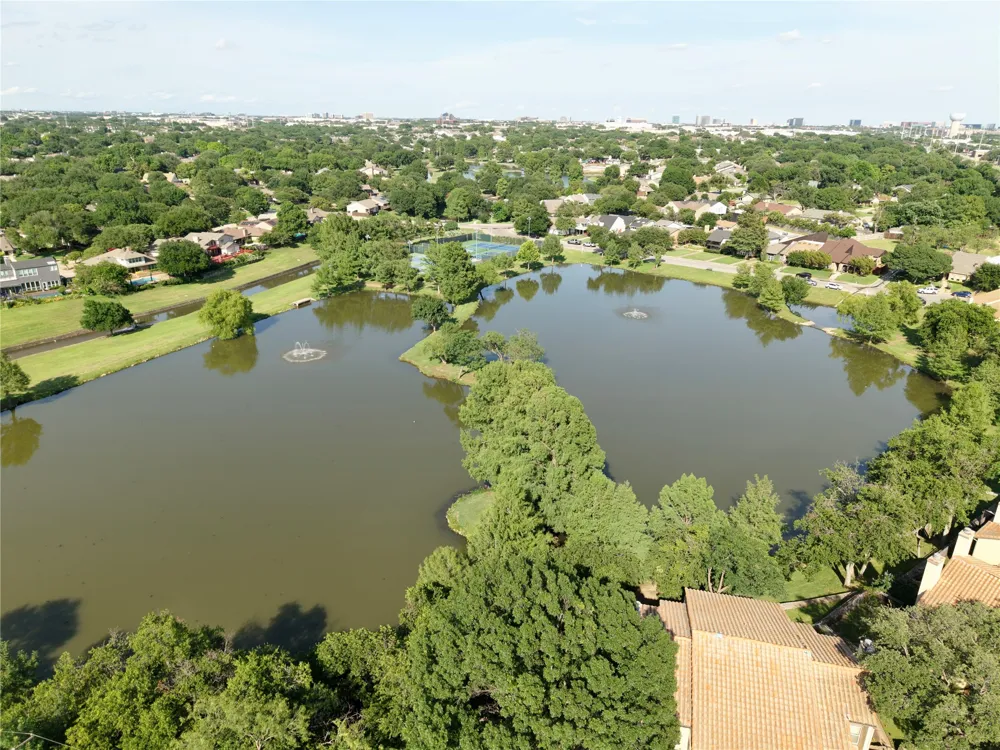 2044 Whippoorwill Lane Carrollton, TX 75006
