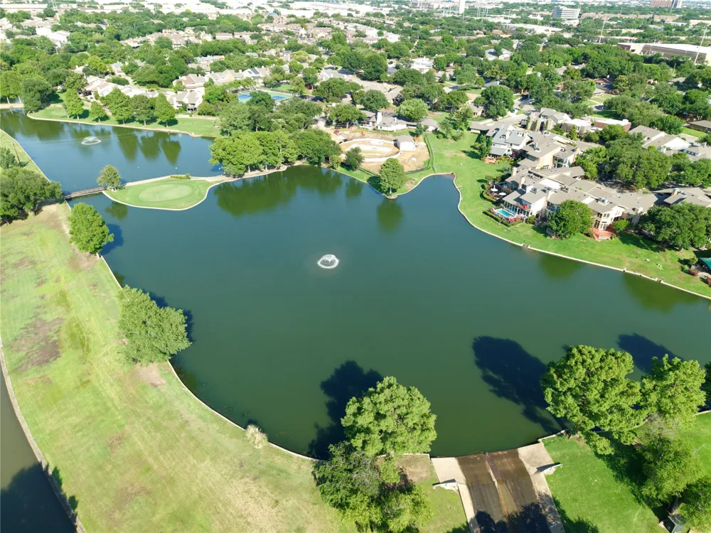 2044 Whippoorwill Lane Carrollton, TX 75006
