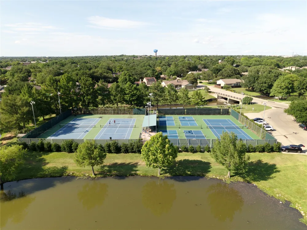 2044 Whippoorwill Lane Carrollton, TX 75006