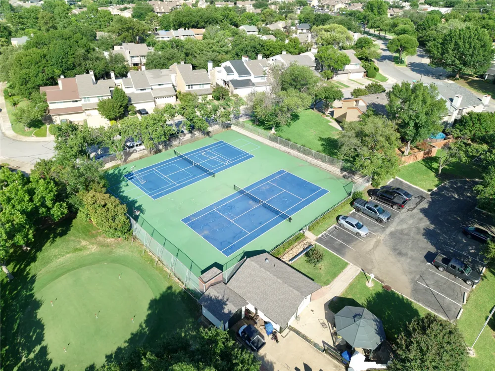 2044 Whippoorwill Lane Carrollton, TX 75006