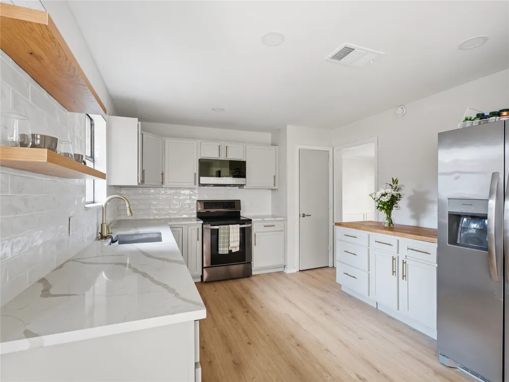 2044 Whippoorwill Lane Carrollton, TX 75006