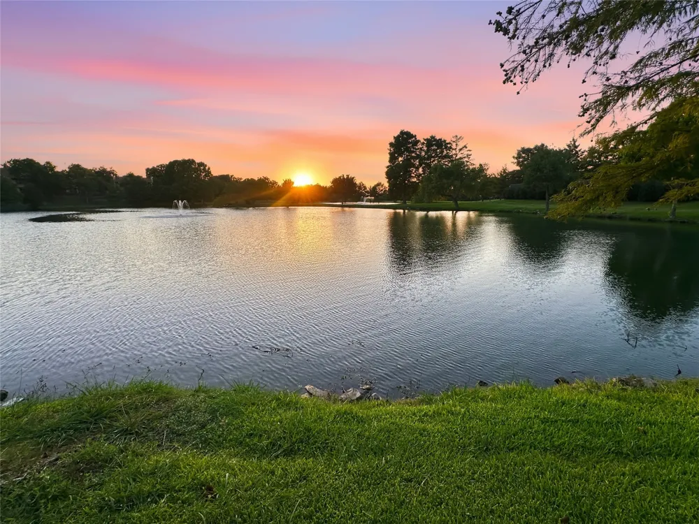 2044 Whippoorwill Lane Carrollton, TX 75006