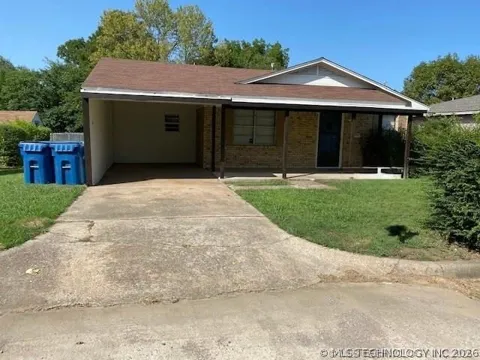 103 E Crisler Avenue