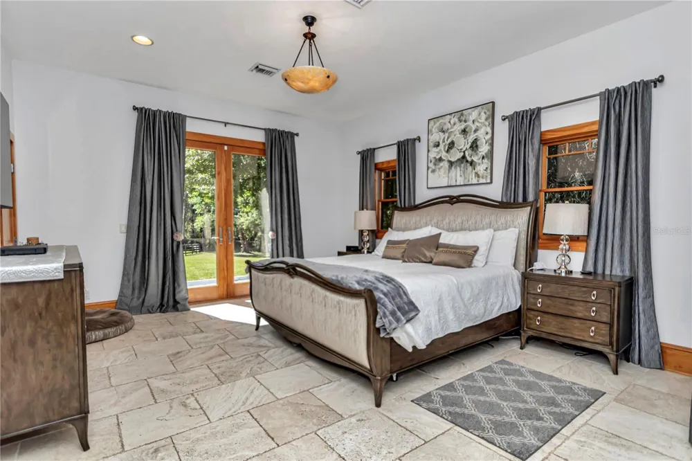 7000 NW HWY 320 Micanopy, FL 32667