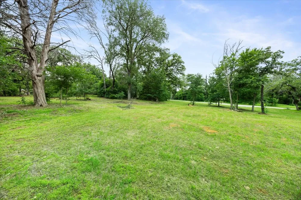 3330 Southlake Park Road Southlake, TX 76092