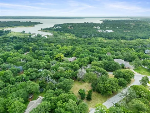3330 Southlake Park Road