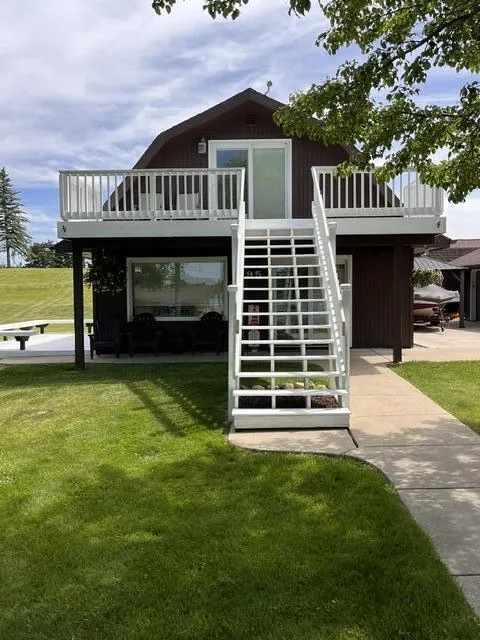 595 Rolling Meadows Drive Hudson Township, MI 49247