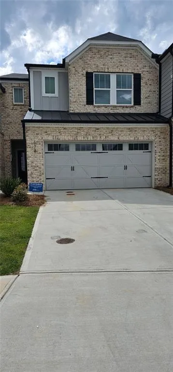 674 Gabby Point SW