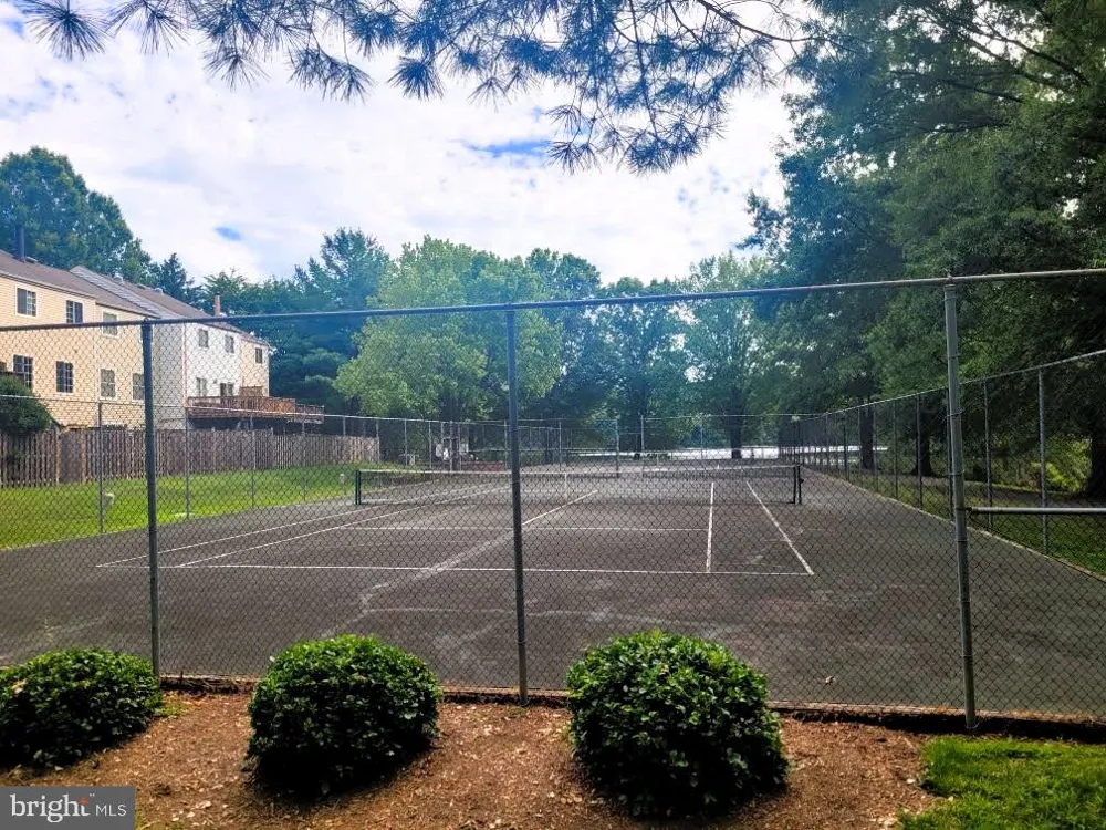 7758 NEW PROVIDENCE DRIVE #9 Falls Church, VA 22042