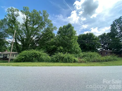2061 COLONIAL LANE #17/E