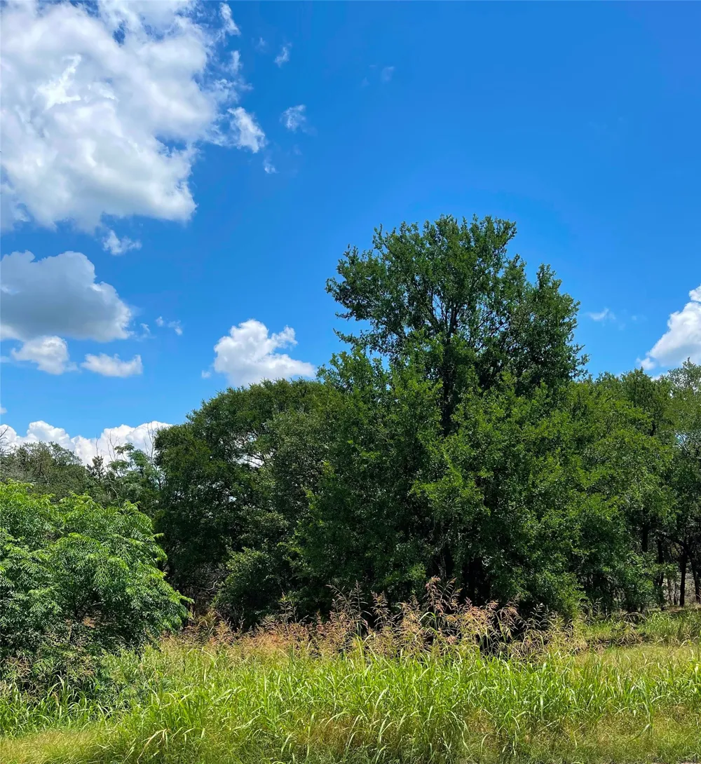 2000 Austin Hines Drive China Spring, TX 76633