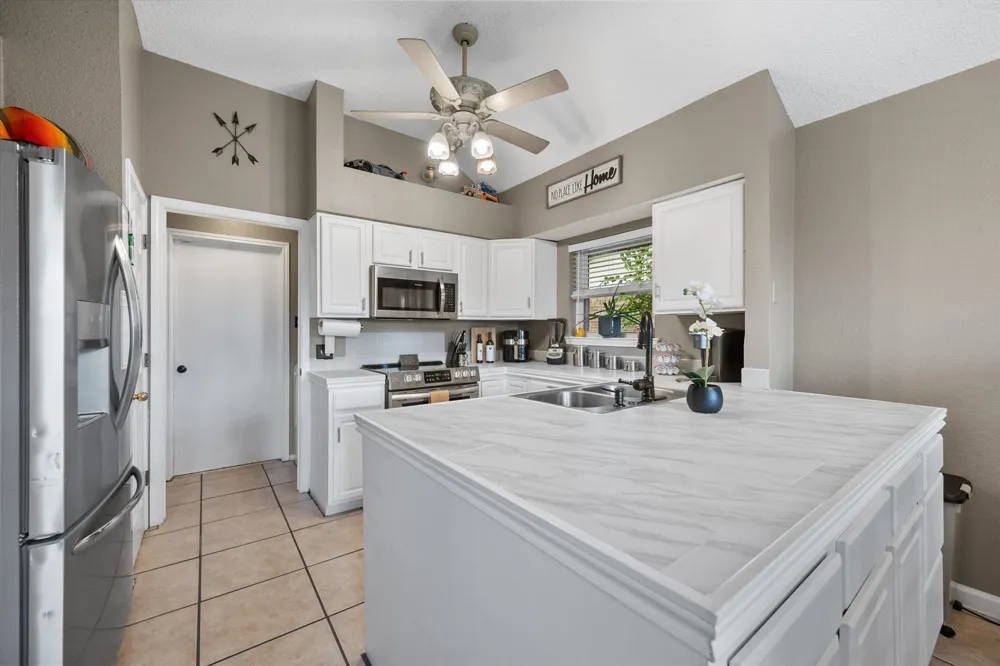 728 Saddle Road White Settlement, TX 76108