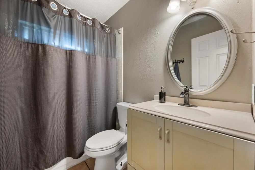 728 Saddle Road White Settlement, TX 76108