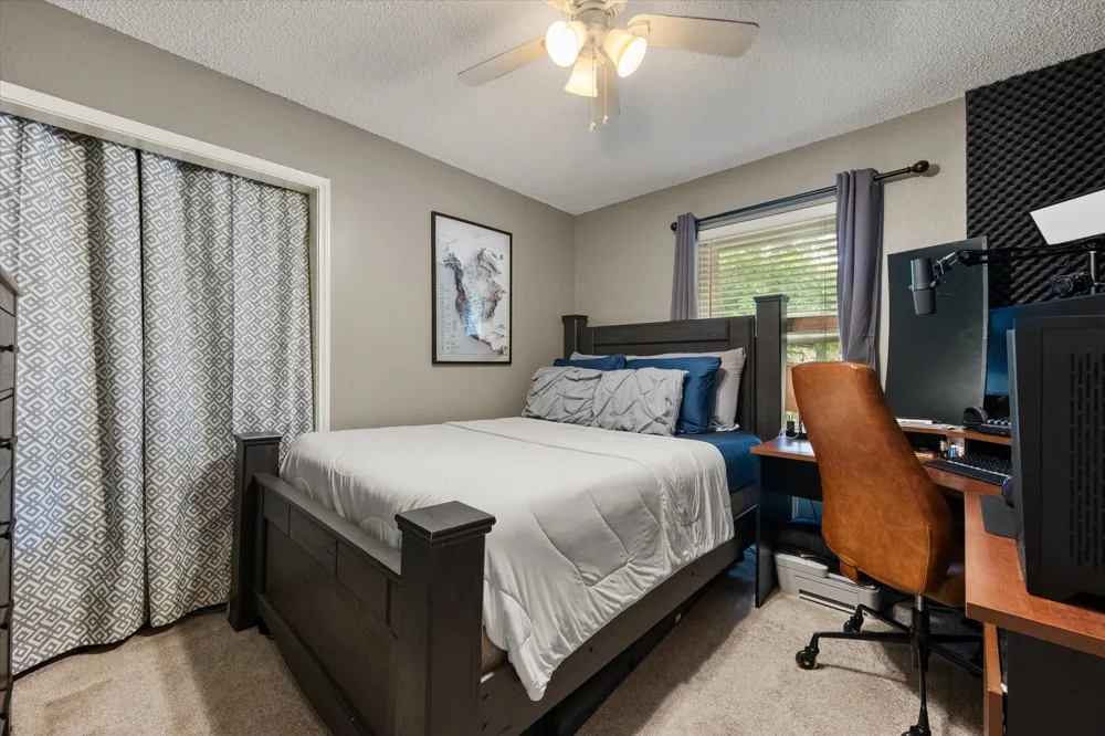 728 Saddle Road White Settlement, TX 76108