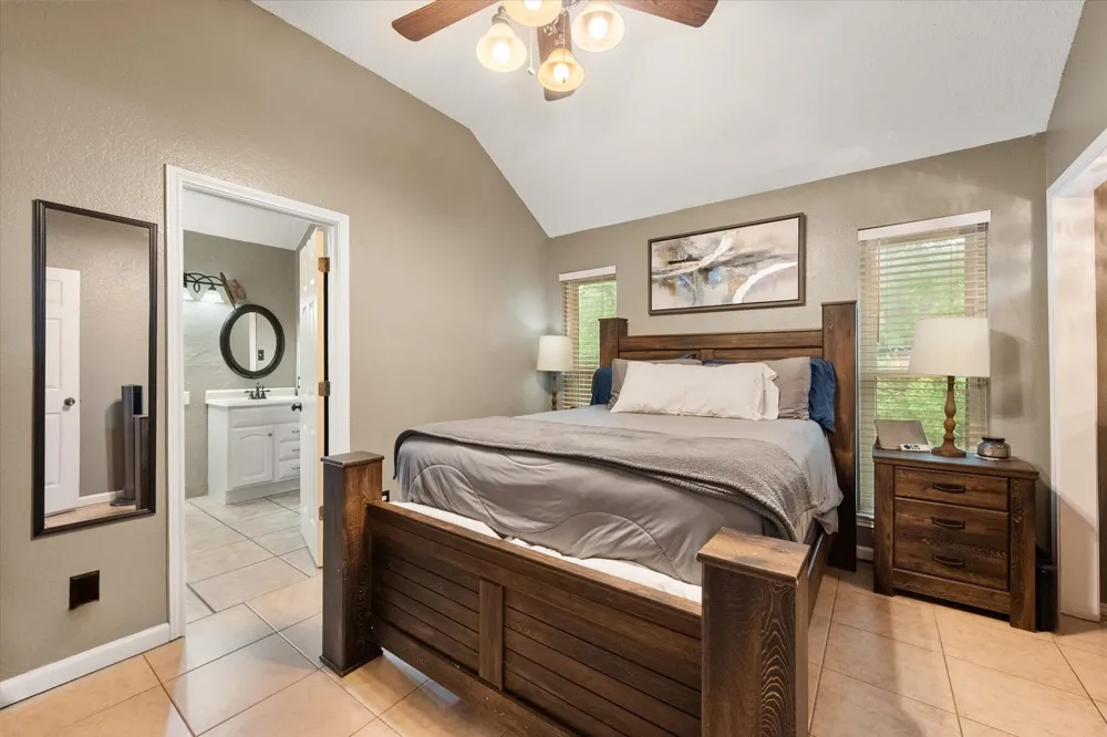 728 Saddle Road White Settlement, TX 76108