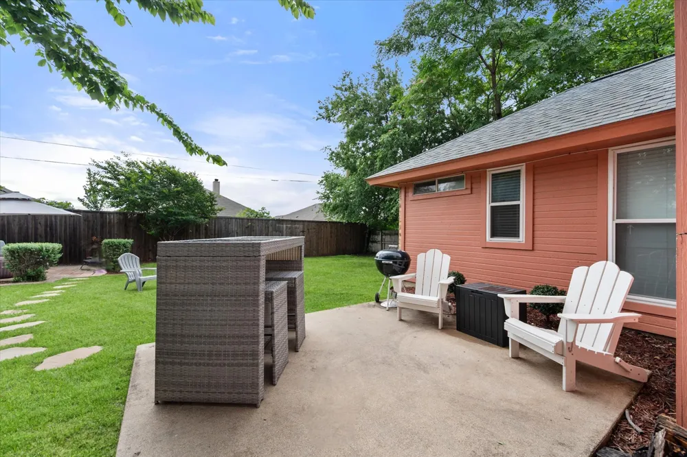 728 Saddle Road White Settlement, TX 76108