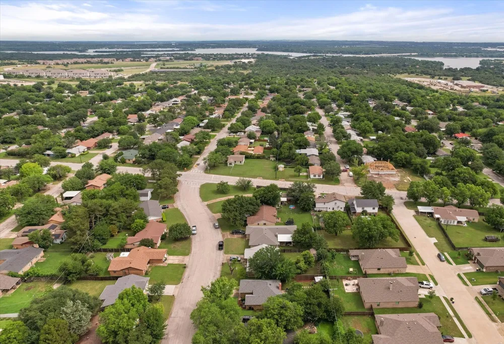728 Saddle Road White Settlement, TX 76108